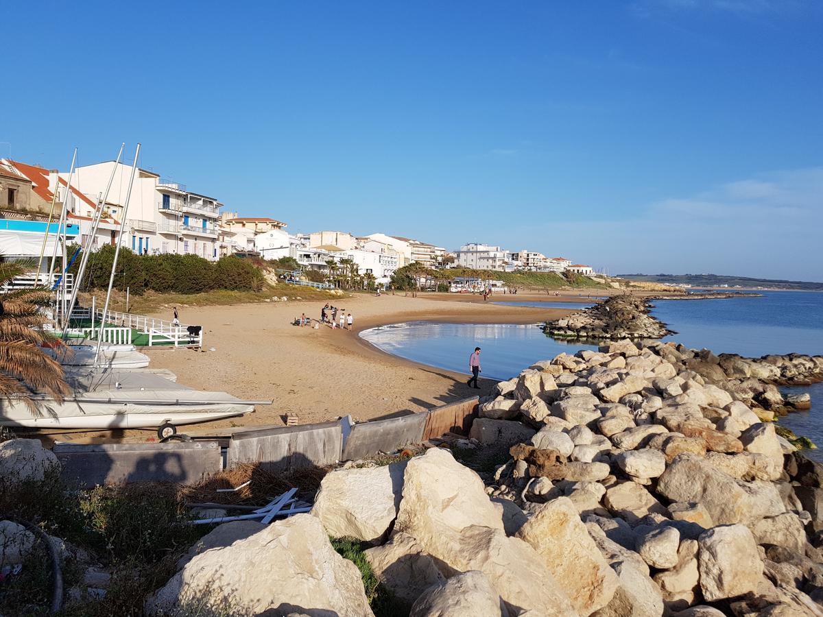Terrazza Sul Porto Appartement Scoglitti Buitenkant foto